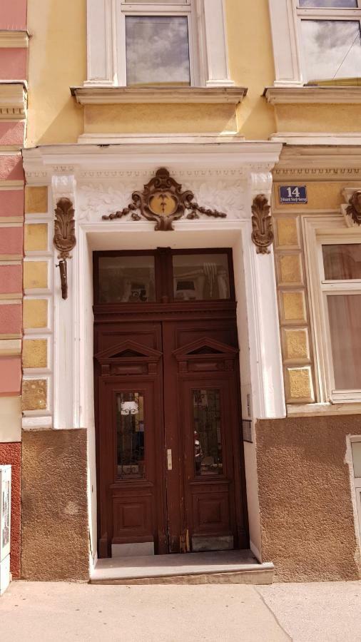 Vienna Smile Apartment Schoenbrunn Εξωτερικό φωτογραφία